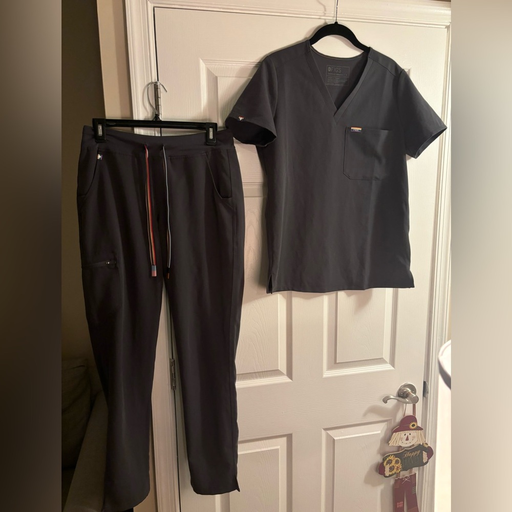 Figs Scrubs Set Pride Limited Edition Charcoal Catarina + Yola